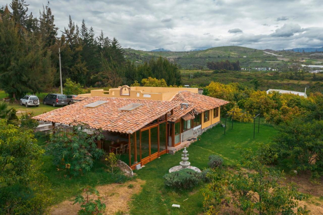 Hosteria Cananvalle Ibarra Buitenkant foto